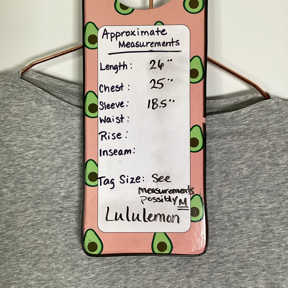 Lululemon Women's Back In Action Long Sleeve Gray Long Sleeve Tshirt - Picture 8 of 8